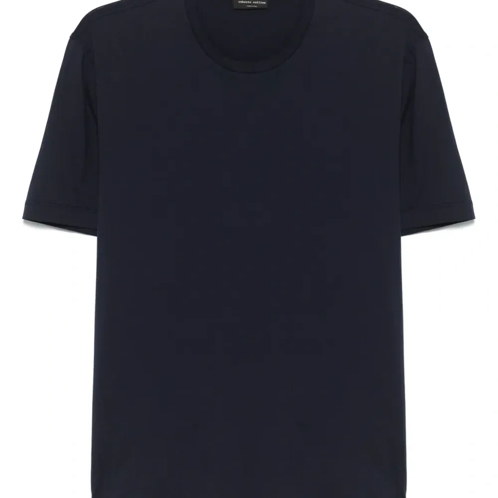 Футболка с круглым вырезом