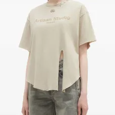 Футболка с круглым вырезом