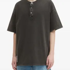 Футболка оверсайз с пуговицами