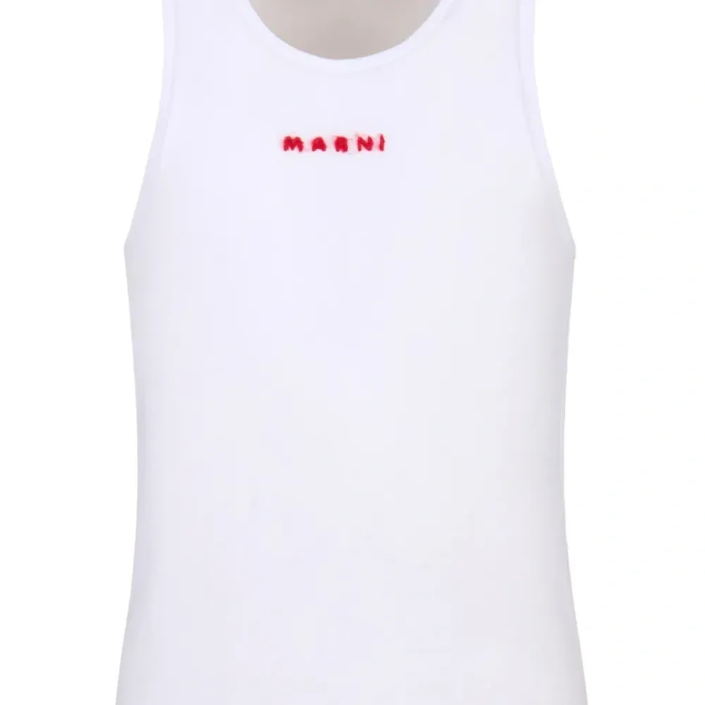 Топ с вышитым логотипом