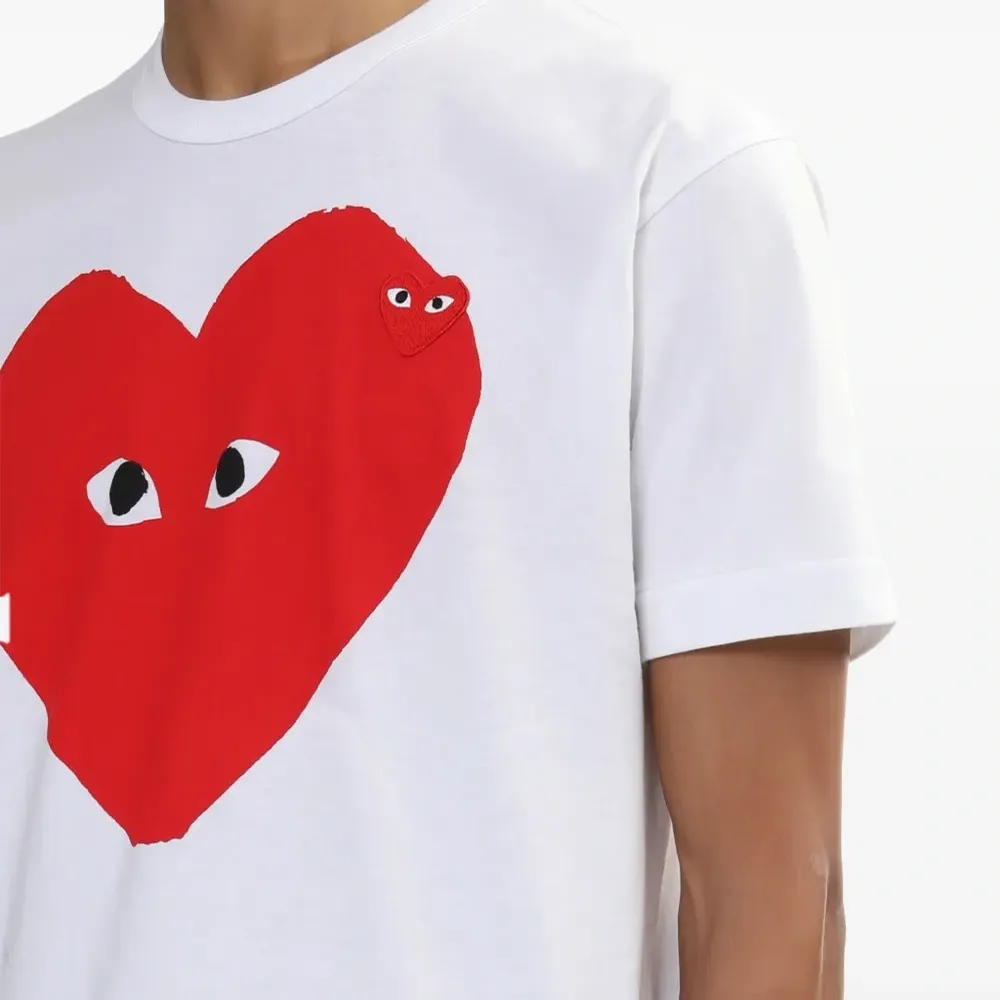 Футболка с принтом