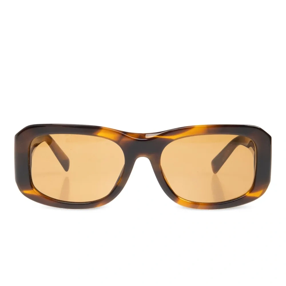 Солнцезащитные очки черепаховой расцветки