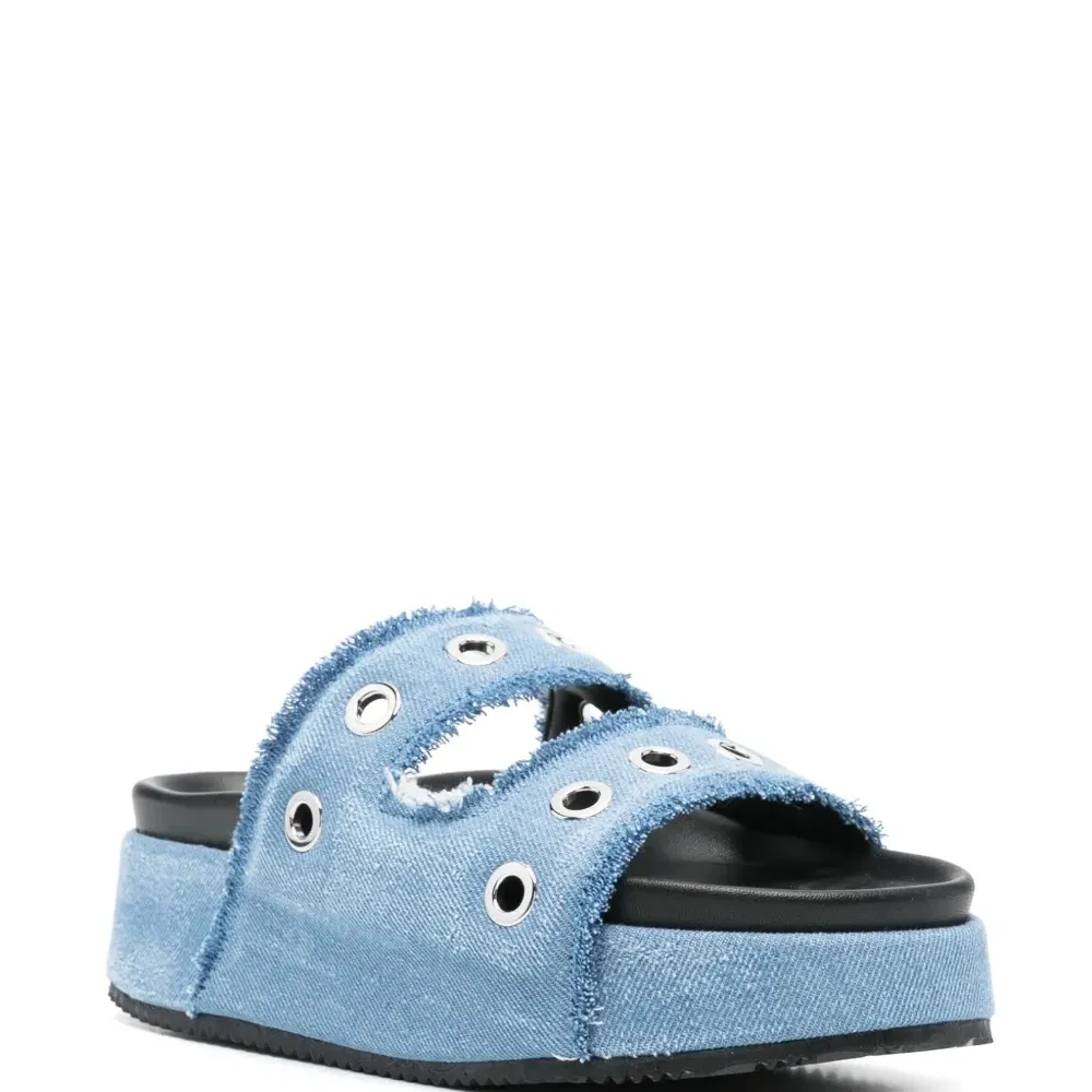 Шлепанцы из денима Шлепанцы из денима