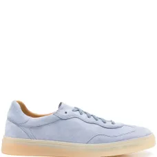 Кроссовки на шнуровке