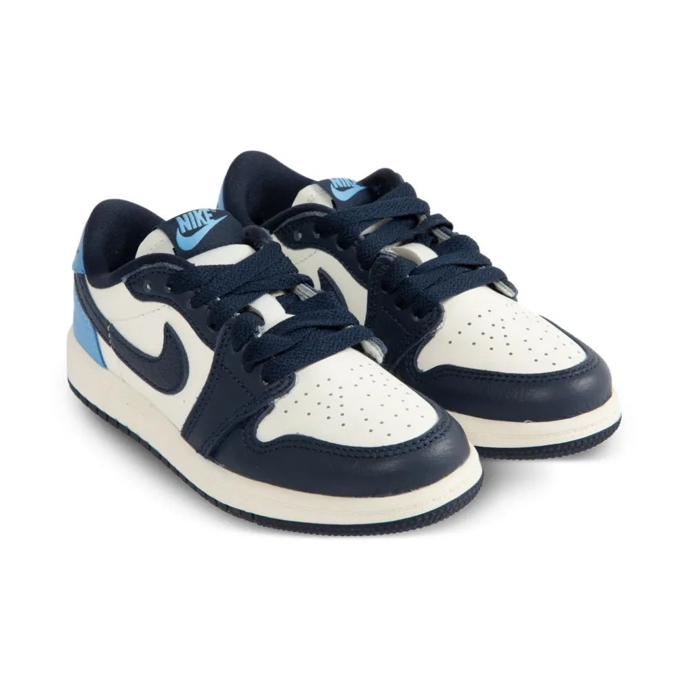 Кроссовки Air Jordan 1 со вставками Кроссовки Air Jordan 1 со вставками