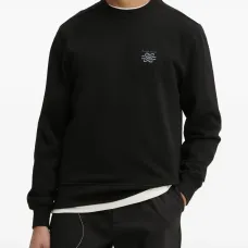 толстовка с вышитым логотипом