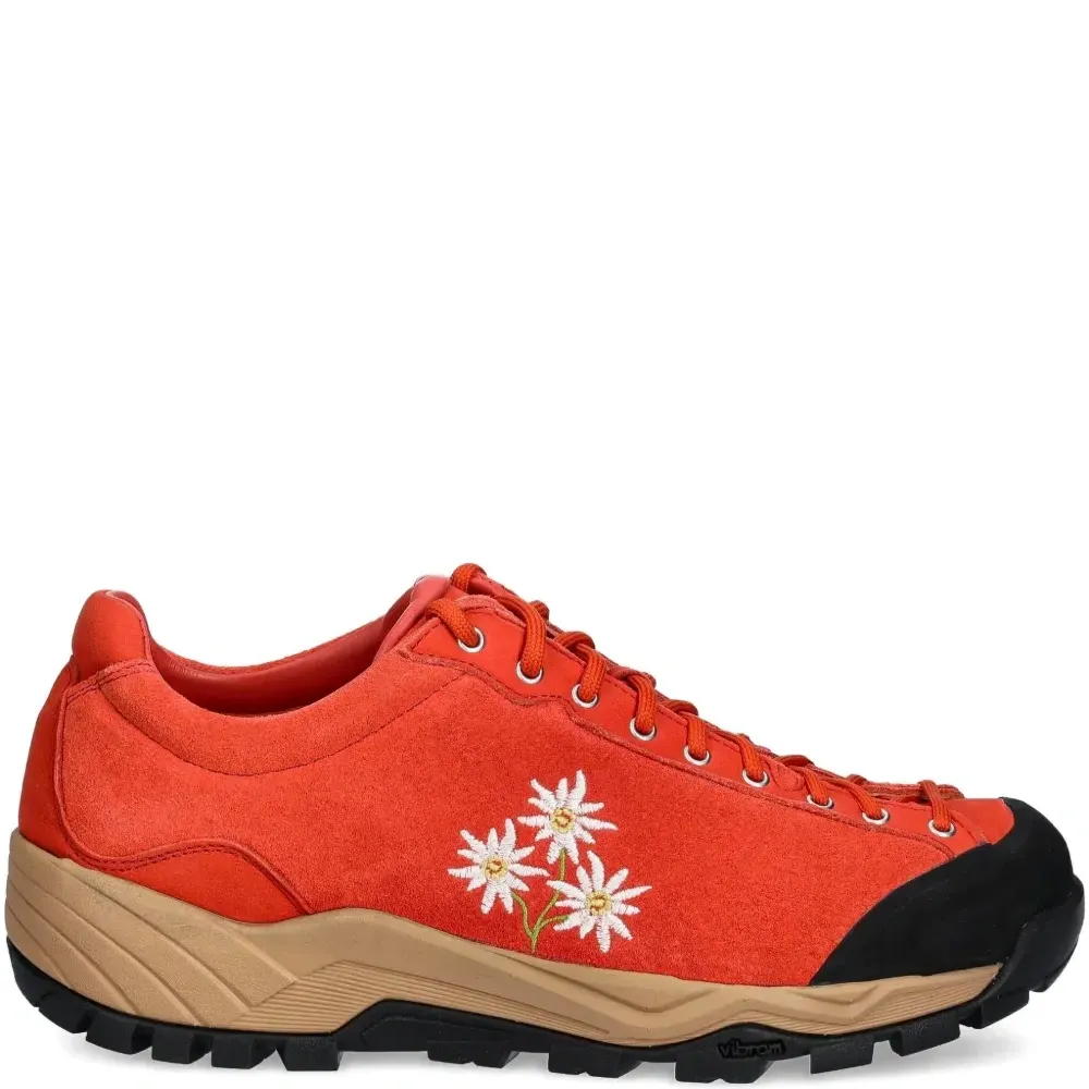 Кроссовки Movida