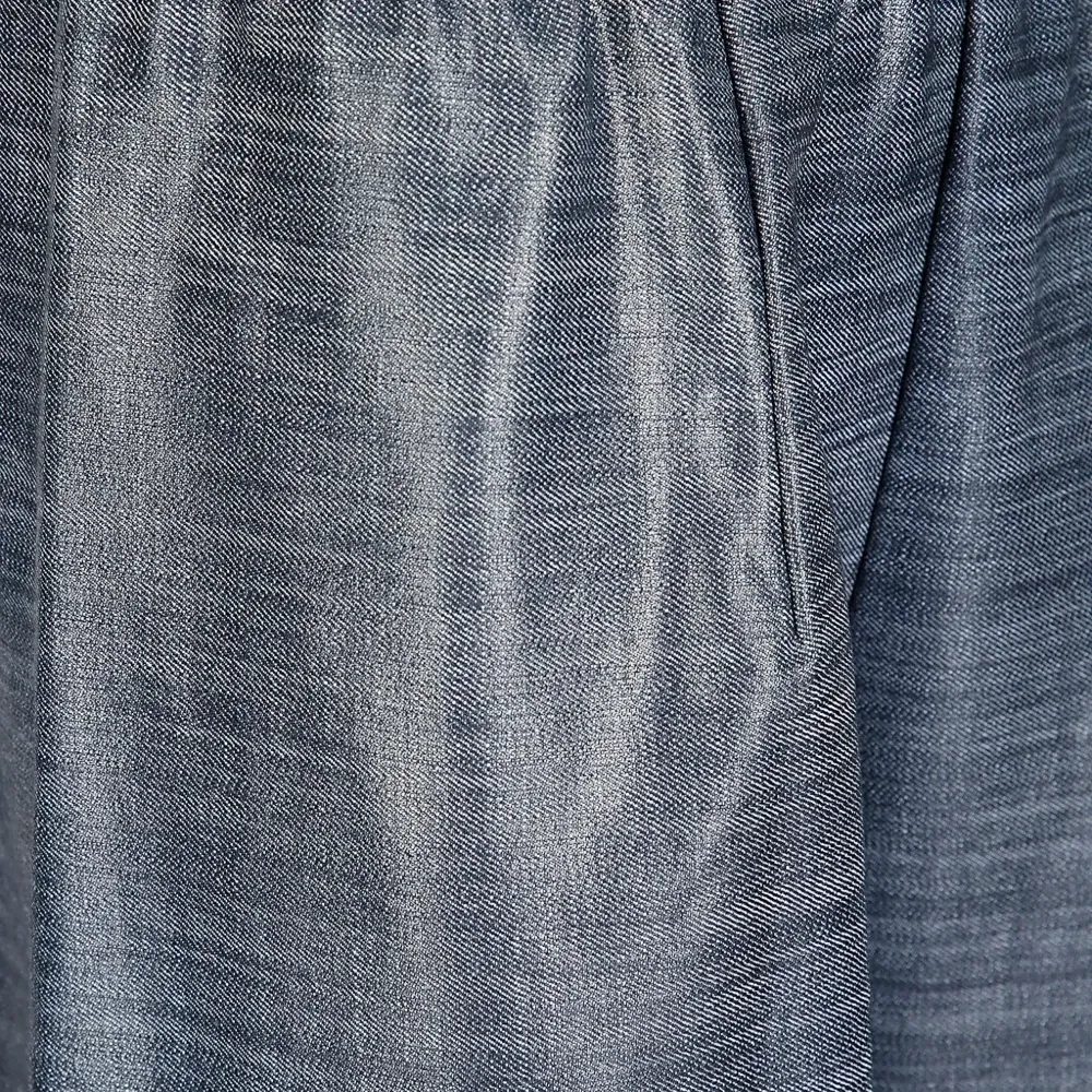 Брюки из ткани шамбре