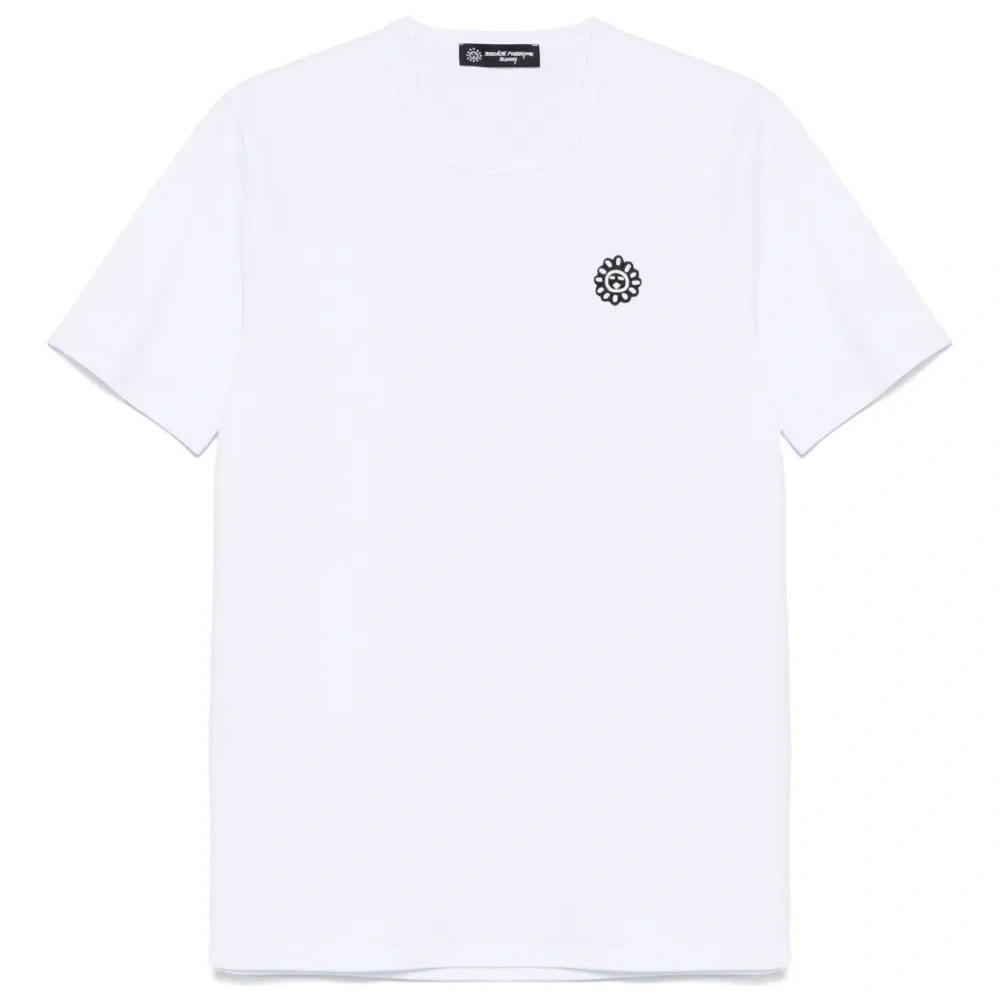 Футболка с нашивкой-логотипом