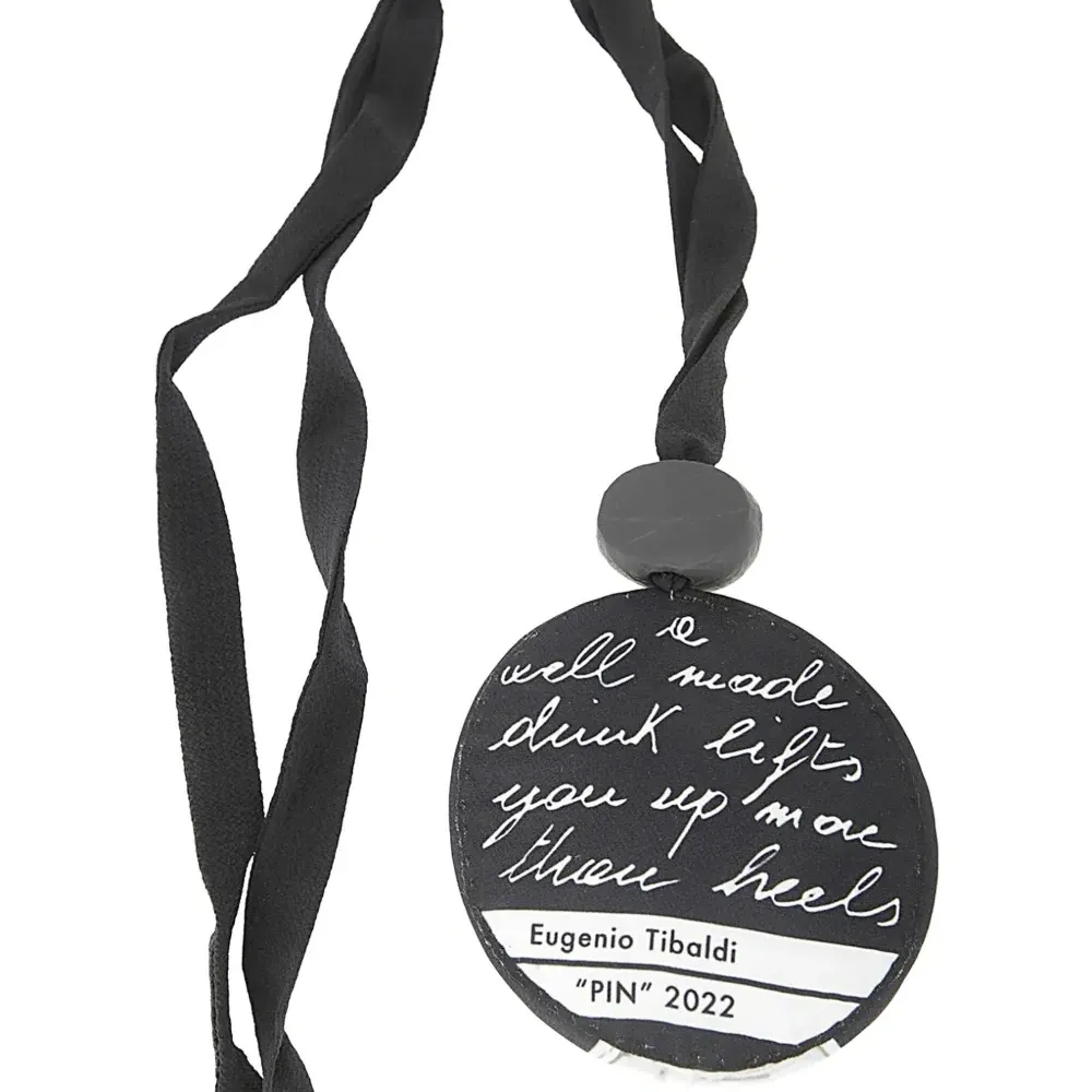 колье с подвеской