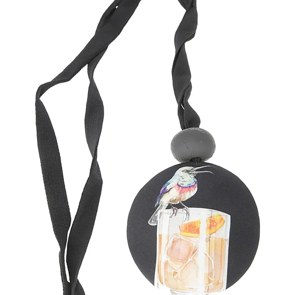 колье с подвеской