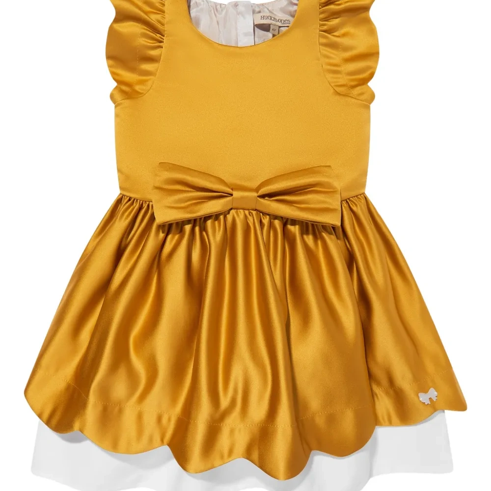 Платье с бантом