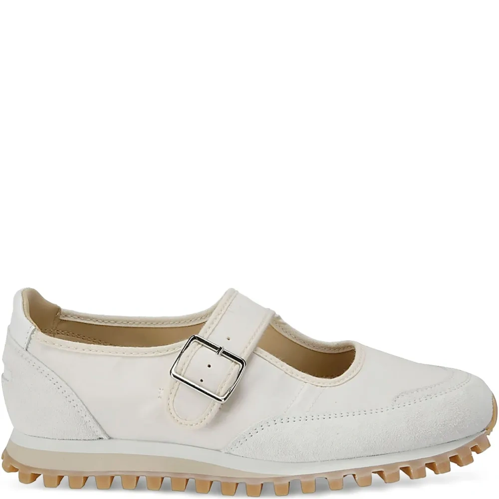 Кожаные кроссовки