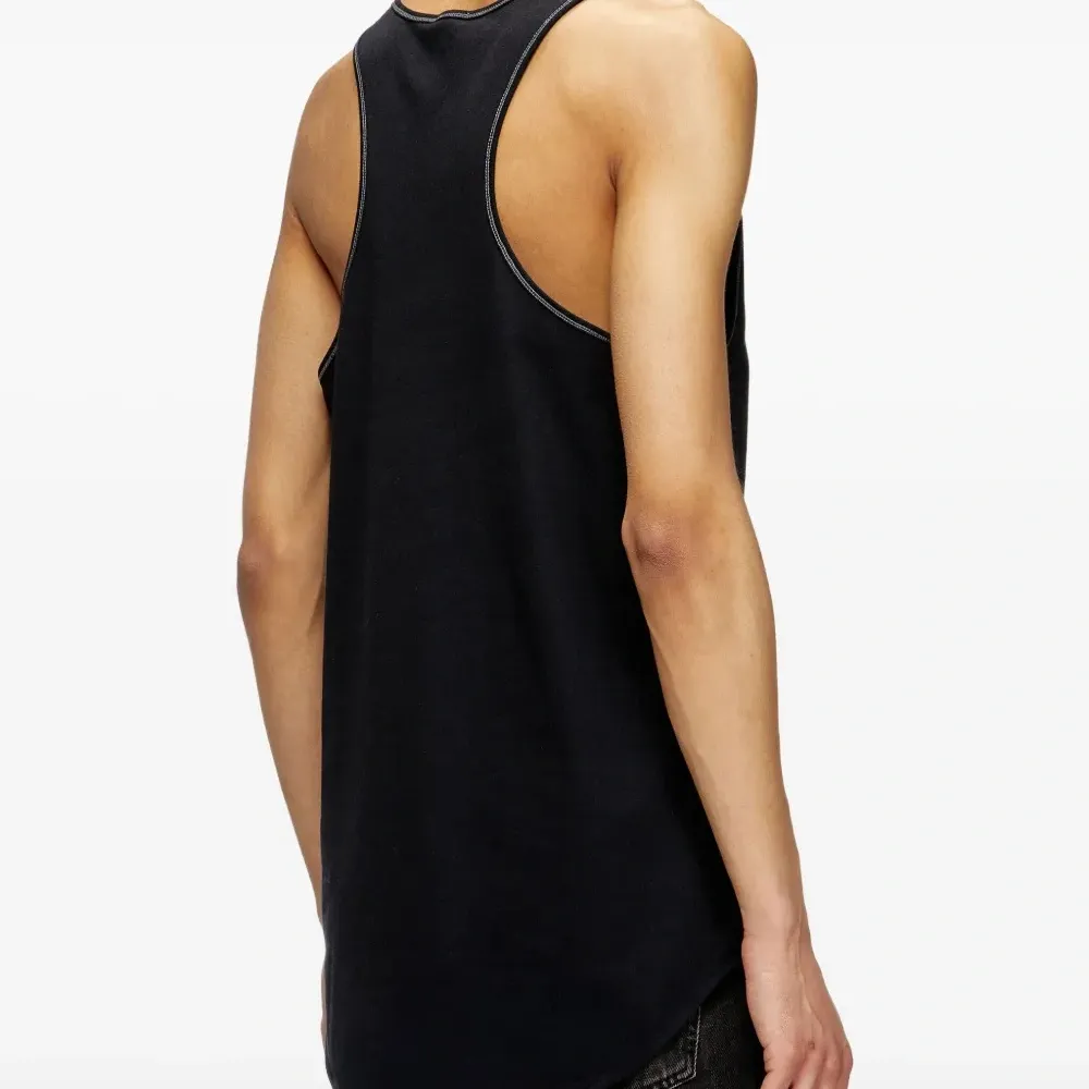 Топ Remaster Capsule T-Shan