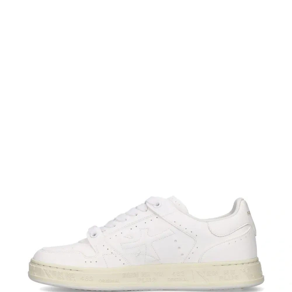 Кроссовки Quinn