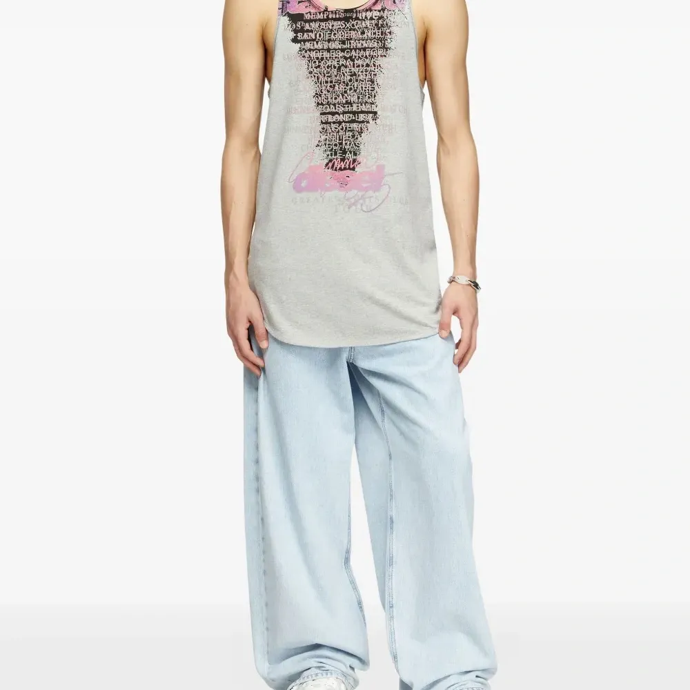 Топ Remaster Capsule T-Shan