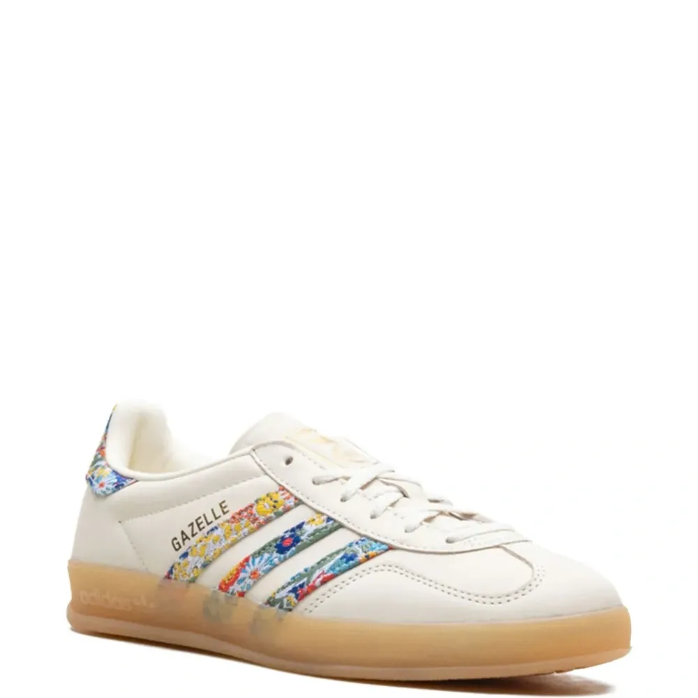 Кроссовки Gazelle Indoor Florals из коллаборации с Liberty London Кроссовки Gazelle Indoor Florals из коллаборации с Liberty London