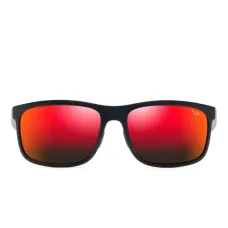 Солнцезащитные очки в квадратной оправе