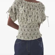 Блузка с цветочным принтом