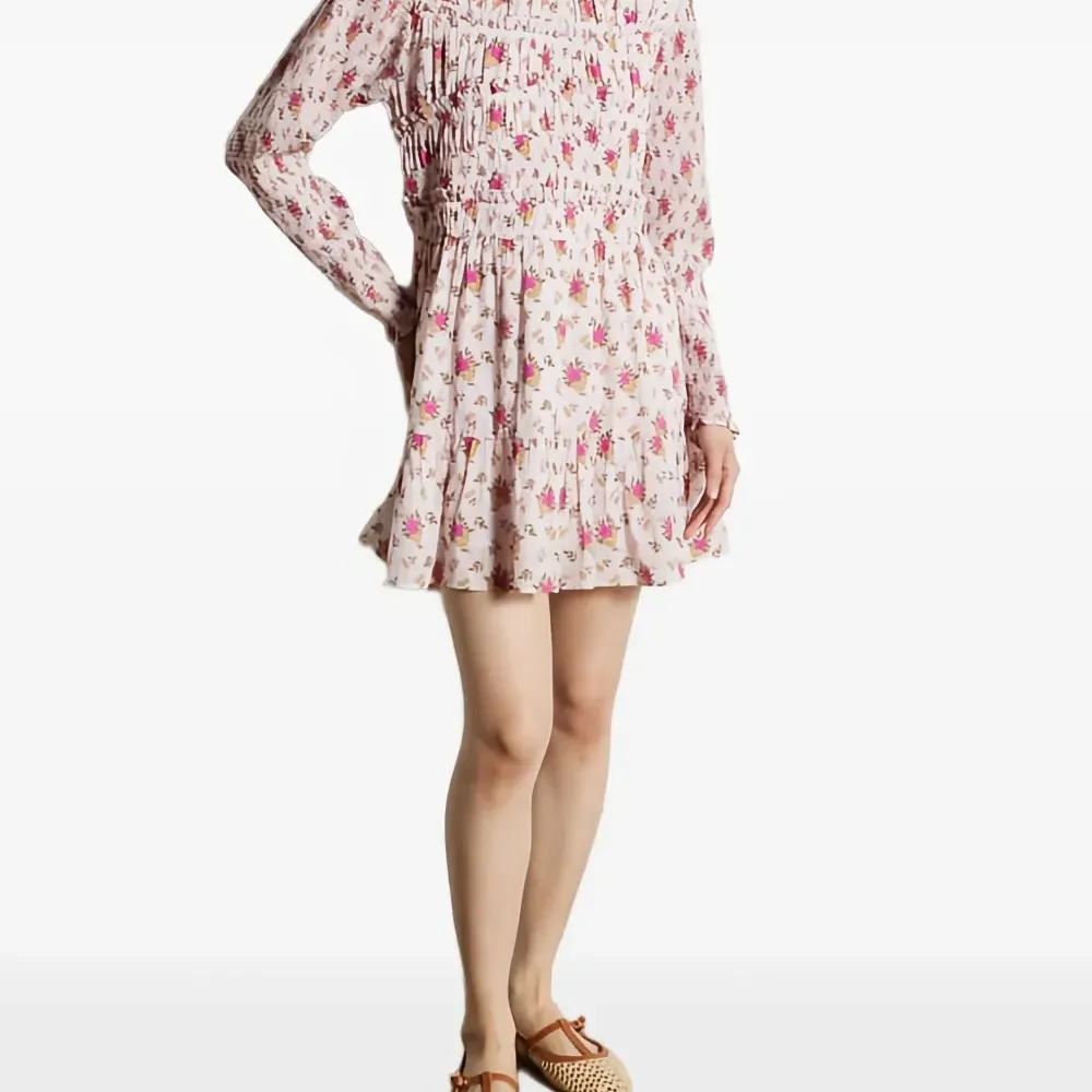 Платье с цветочным принтом и присборкой