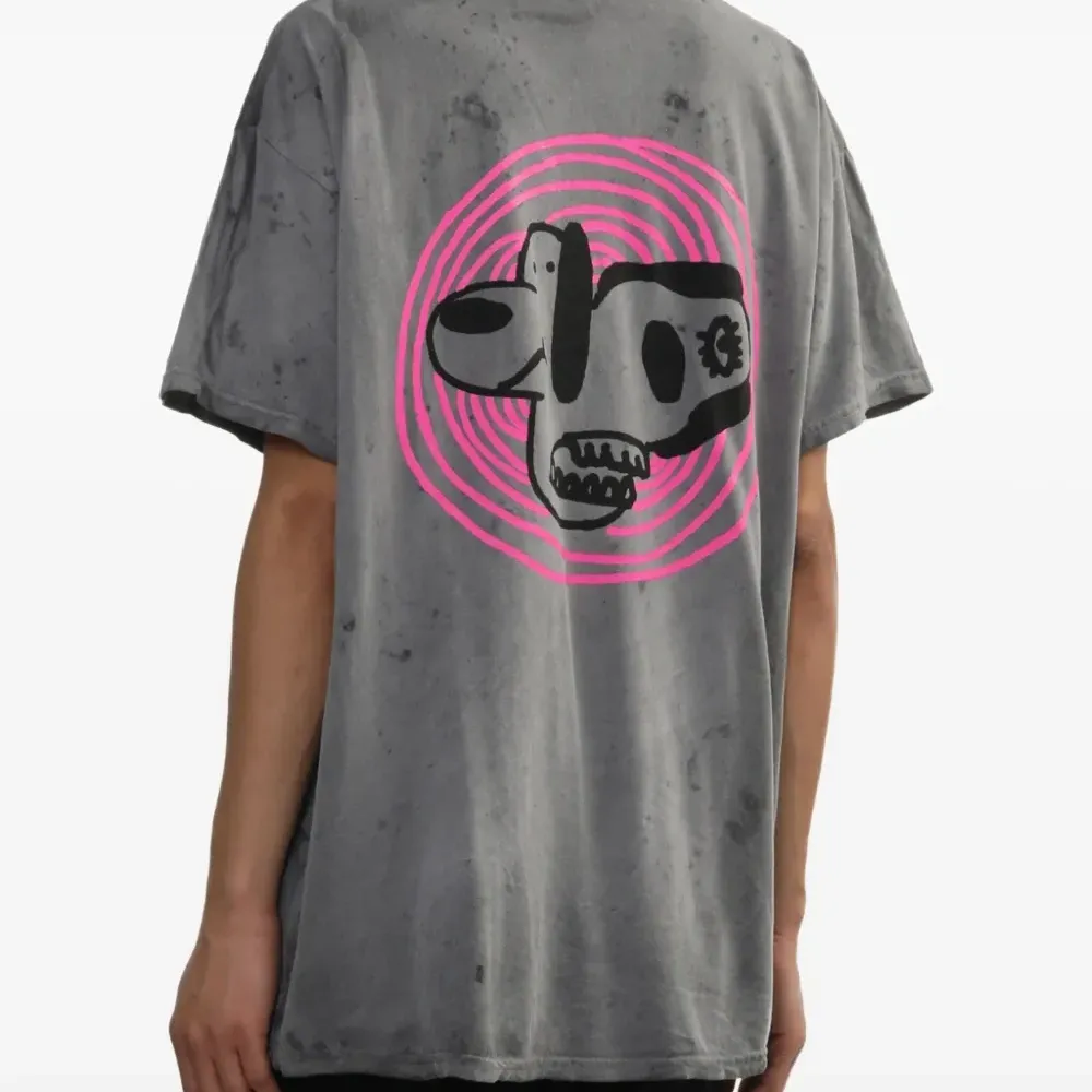 Футболка с круглым вырезом