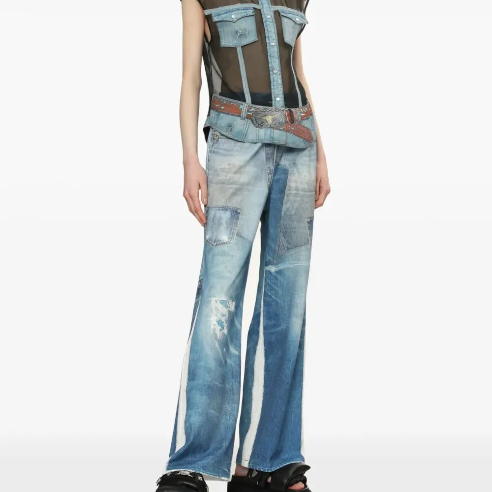 Сандалии с пряжками