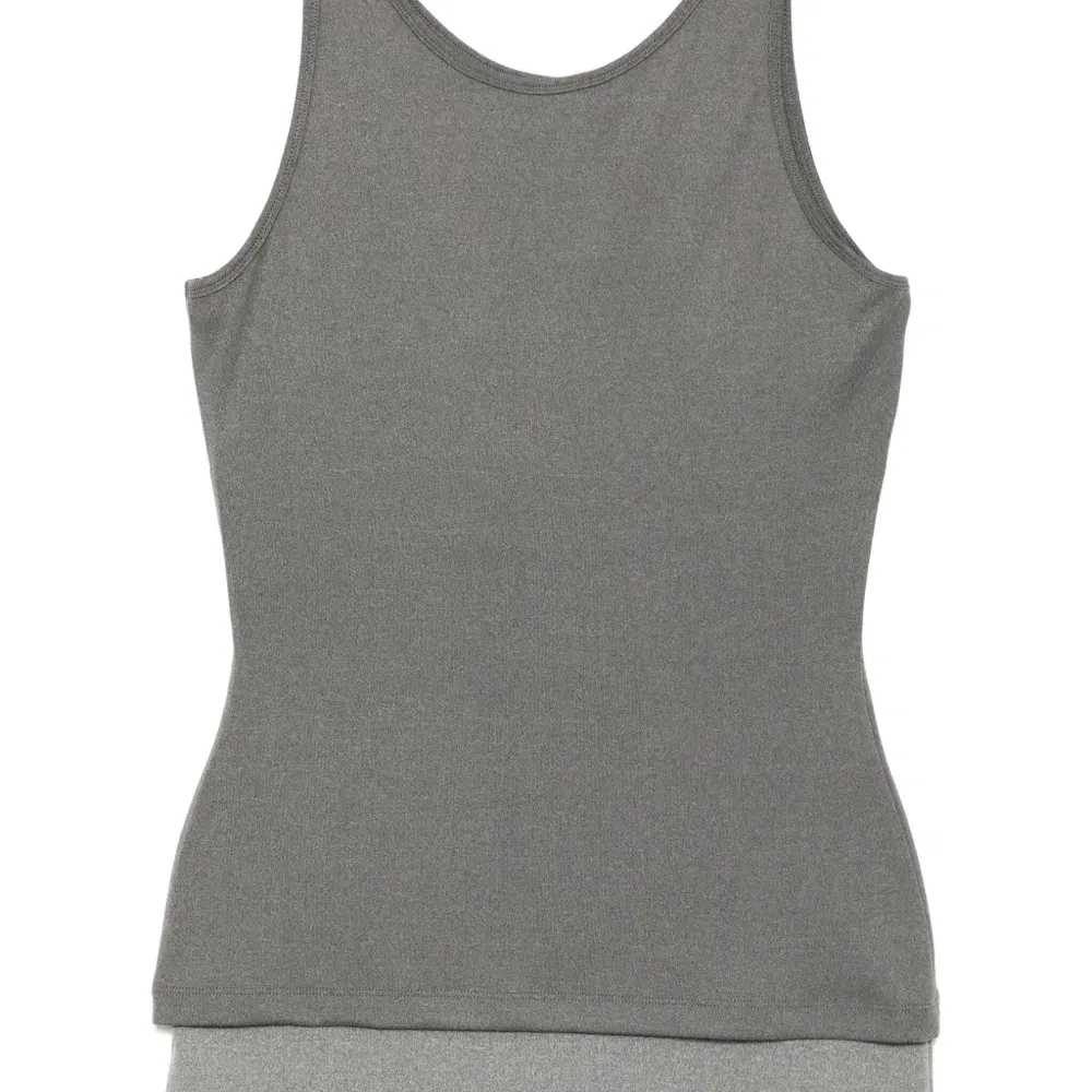 Двухслойный топ без рукавов