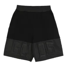 Спортивные шорты с логотипом