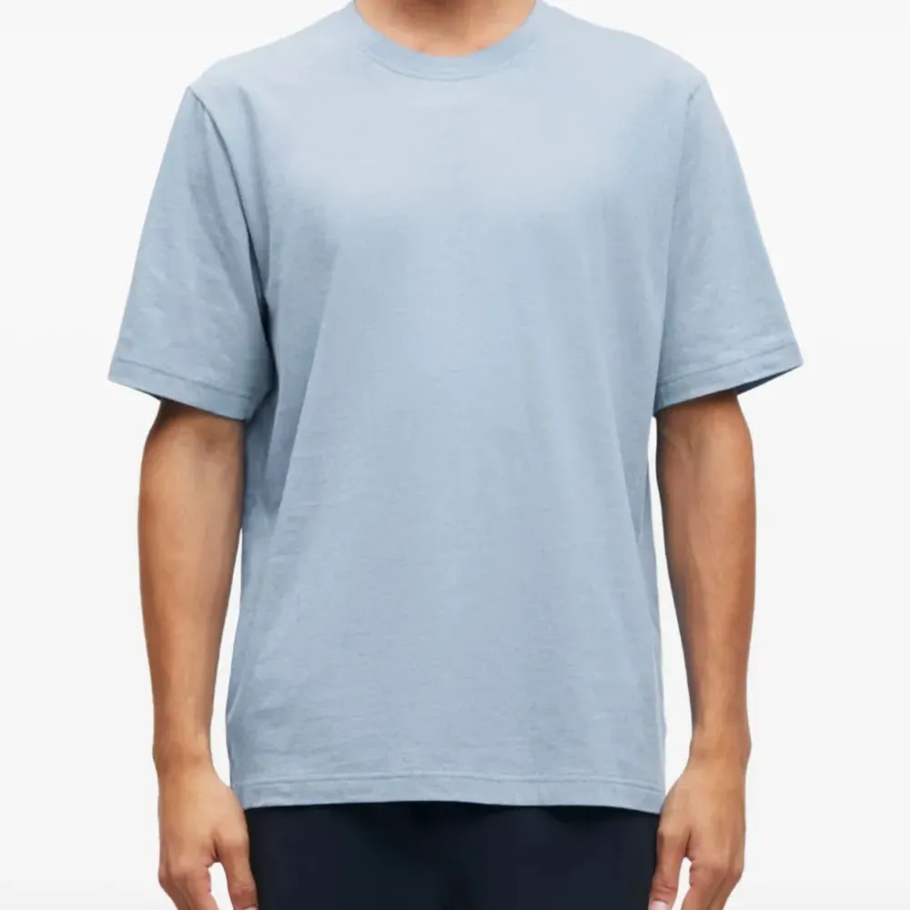 Футболка Saadrian