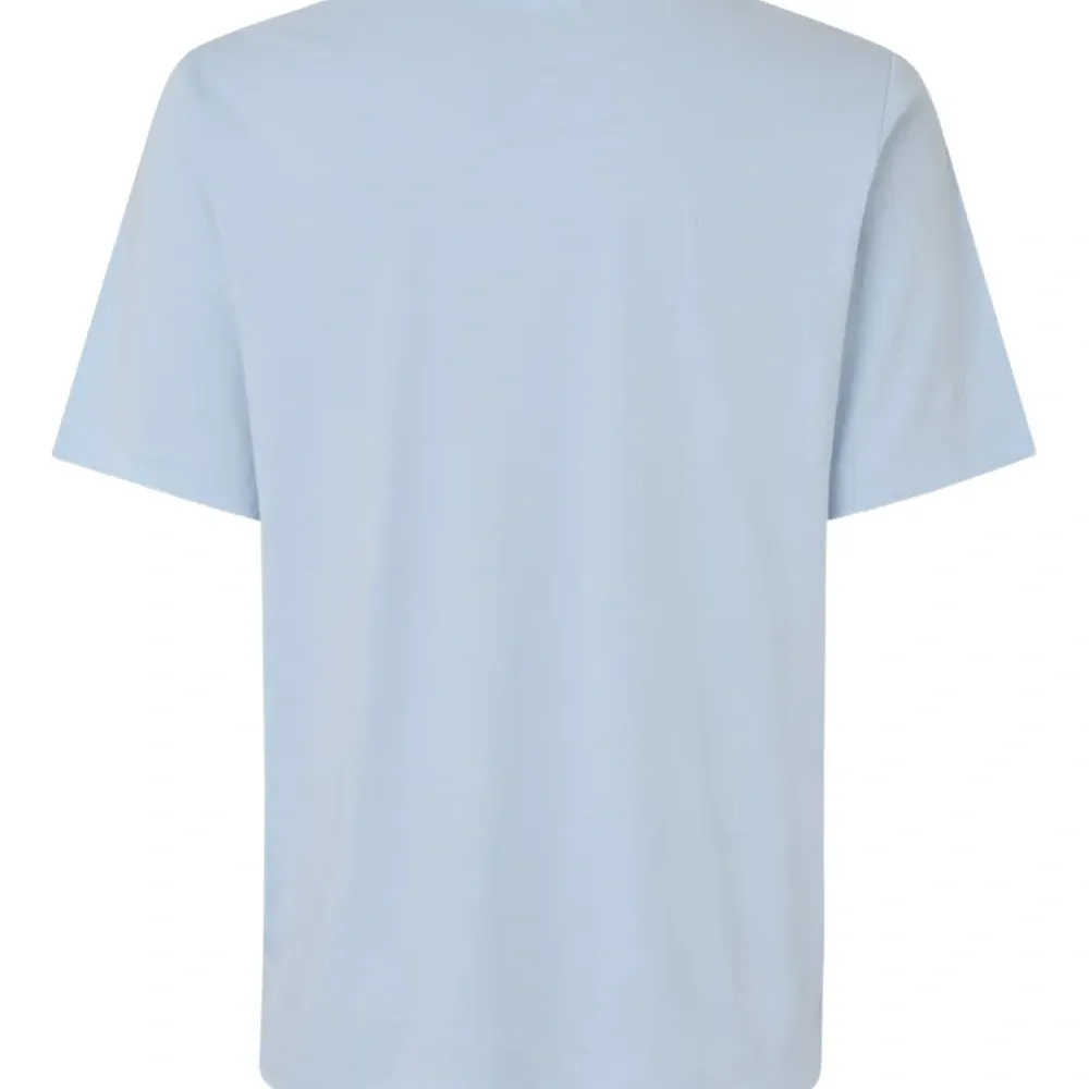 Футболка Saadrian