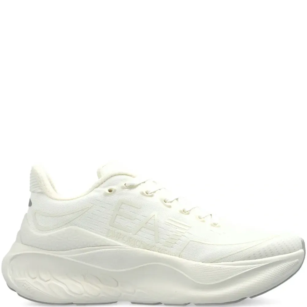 Кроссовки с логотипом