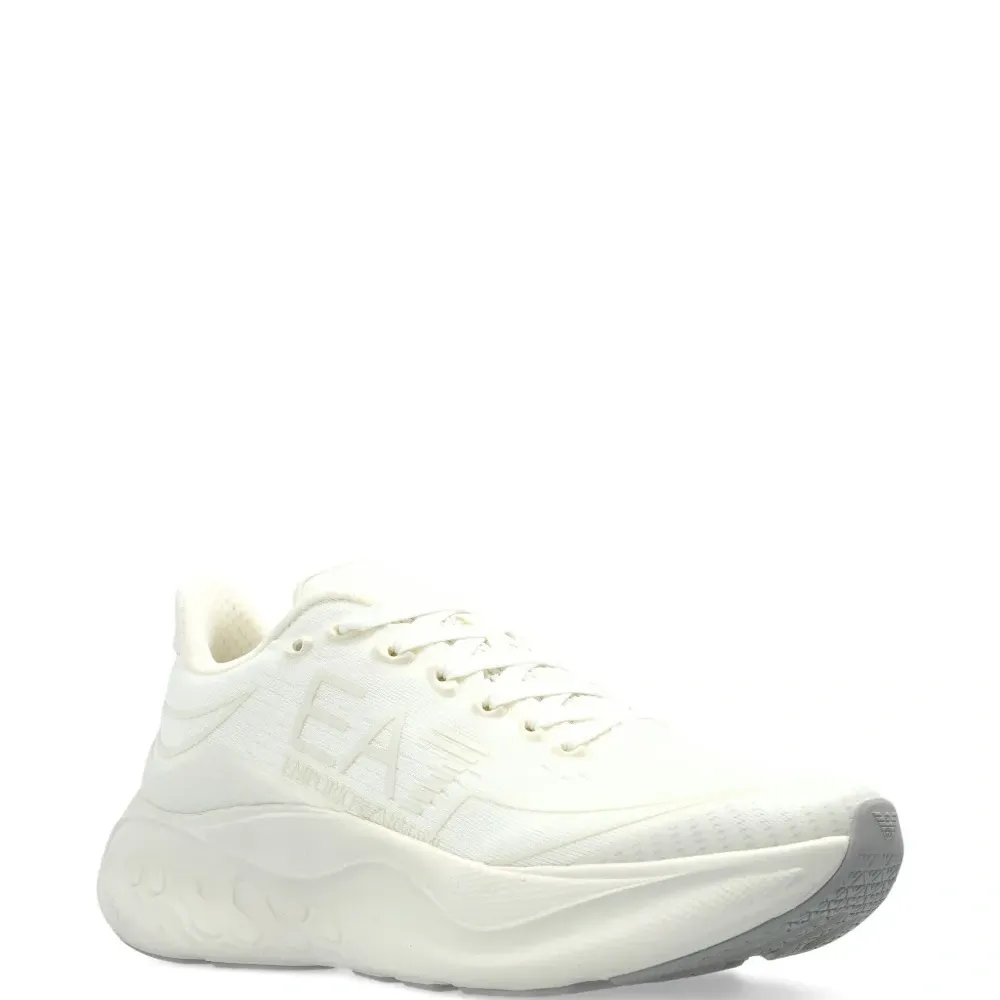 Кроссовки с логотипом