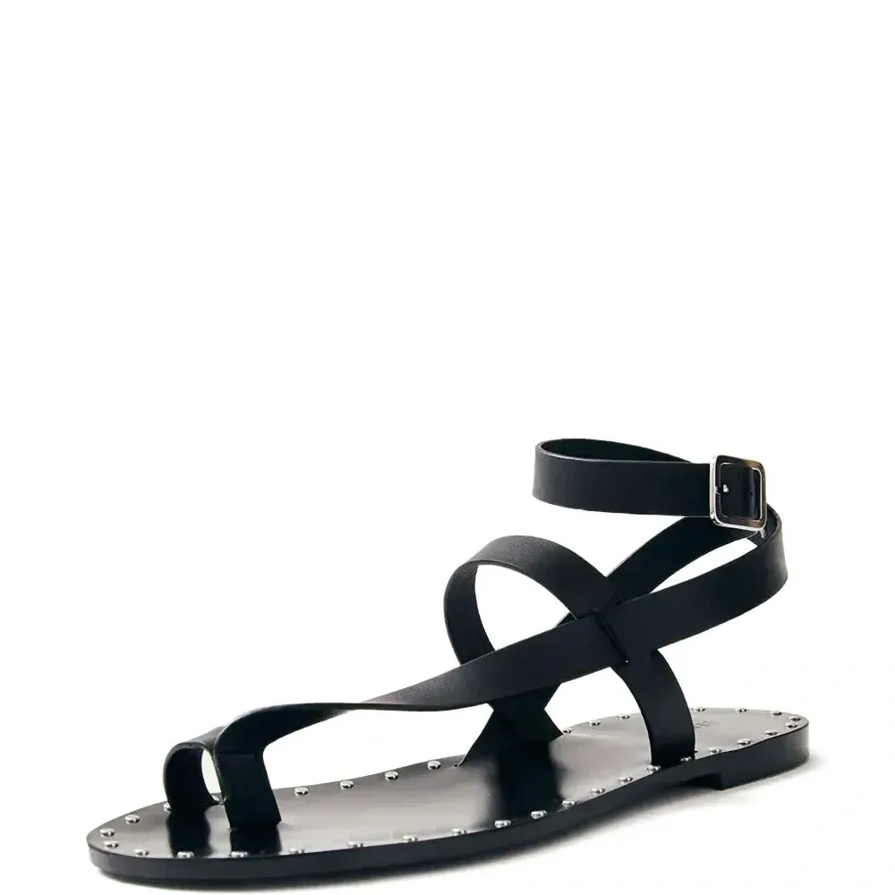 Сандалии с ремешками Сандалии с ремешками