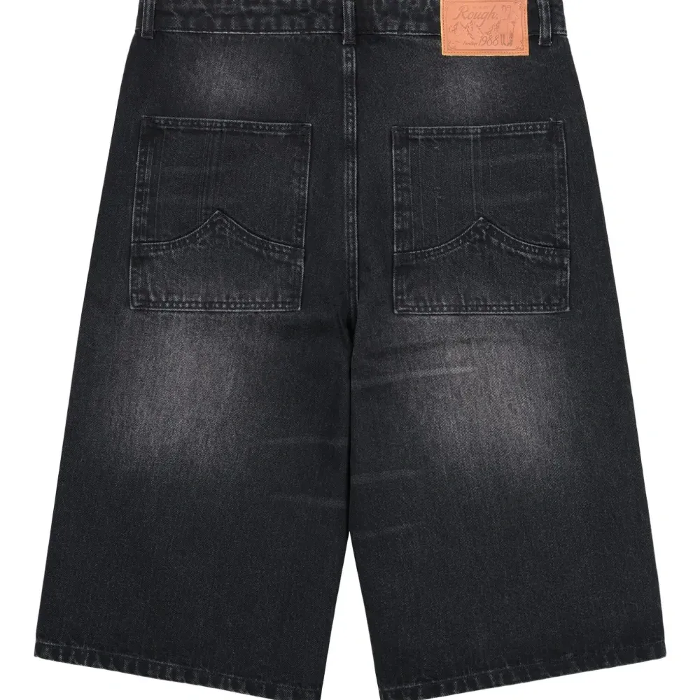 Джинсовые шорты