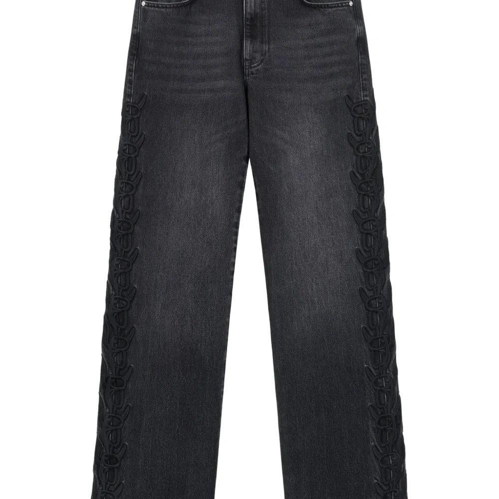 прямые джинсы с завышенной талией