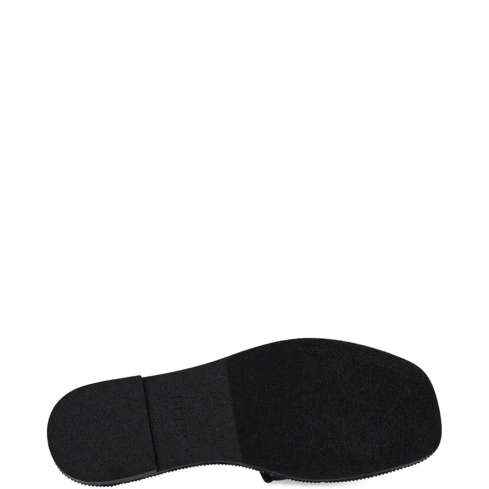 Шлепанцы с логотипом