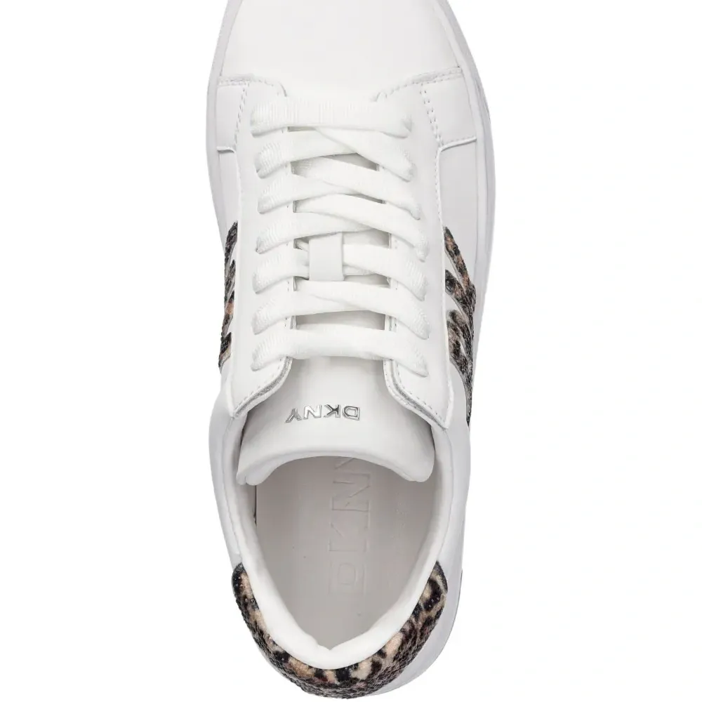 Кеды с нашивкой-логотипом