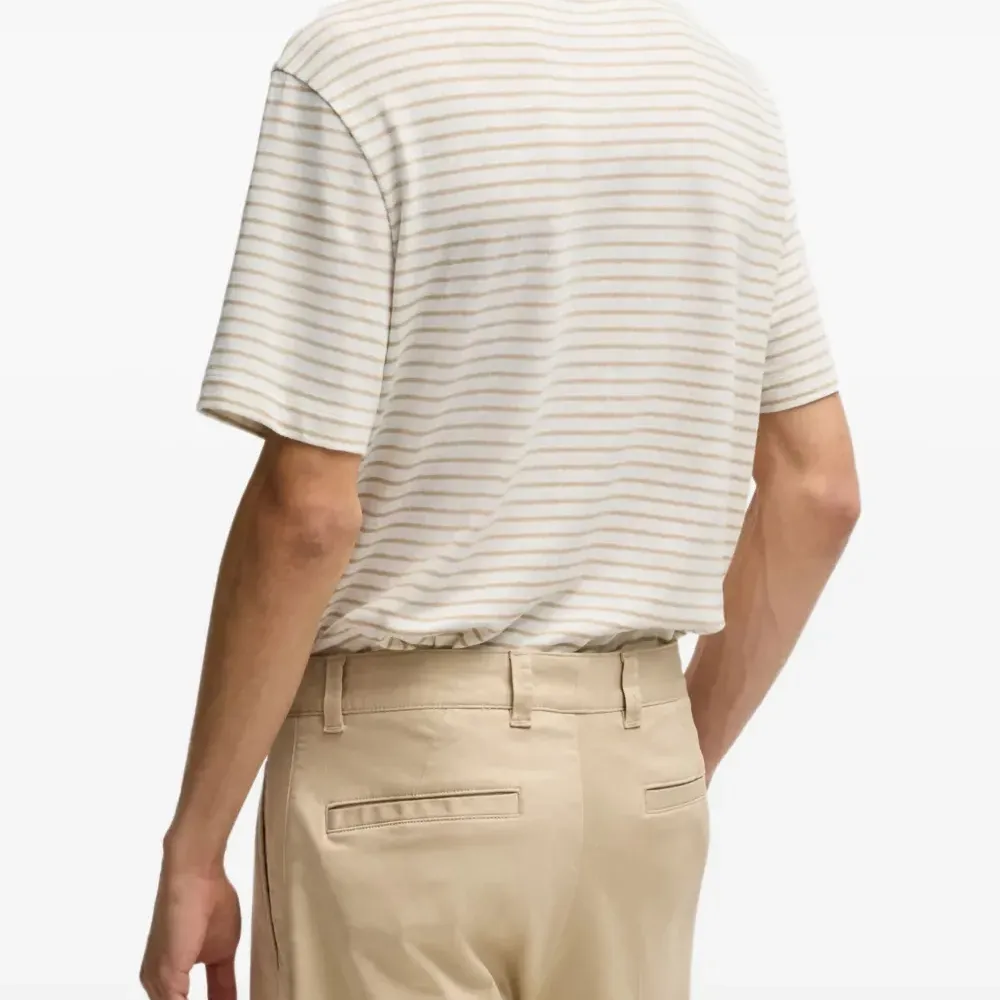 Футболка в полоску