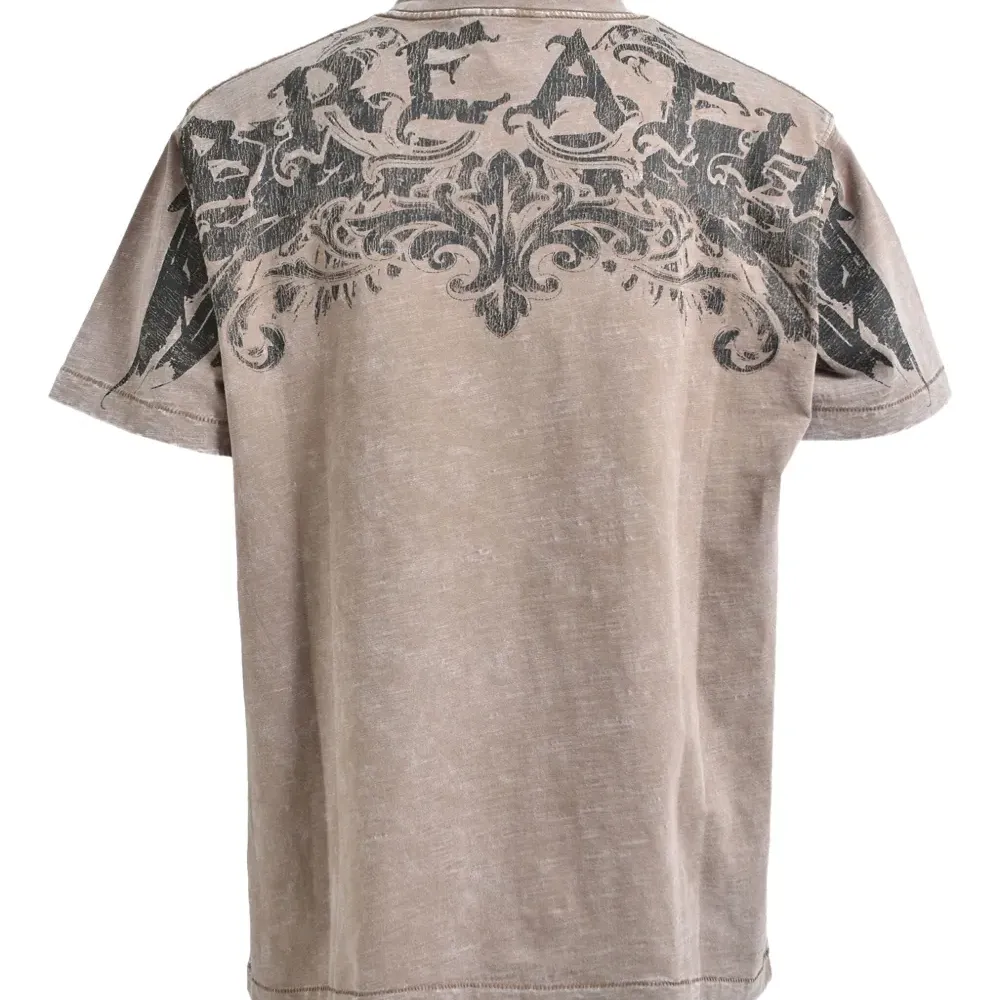 Футболка с короткими рукавами