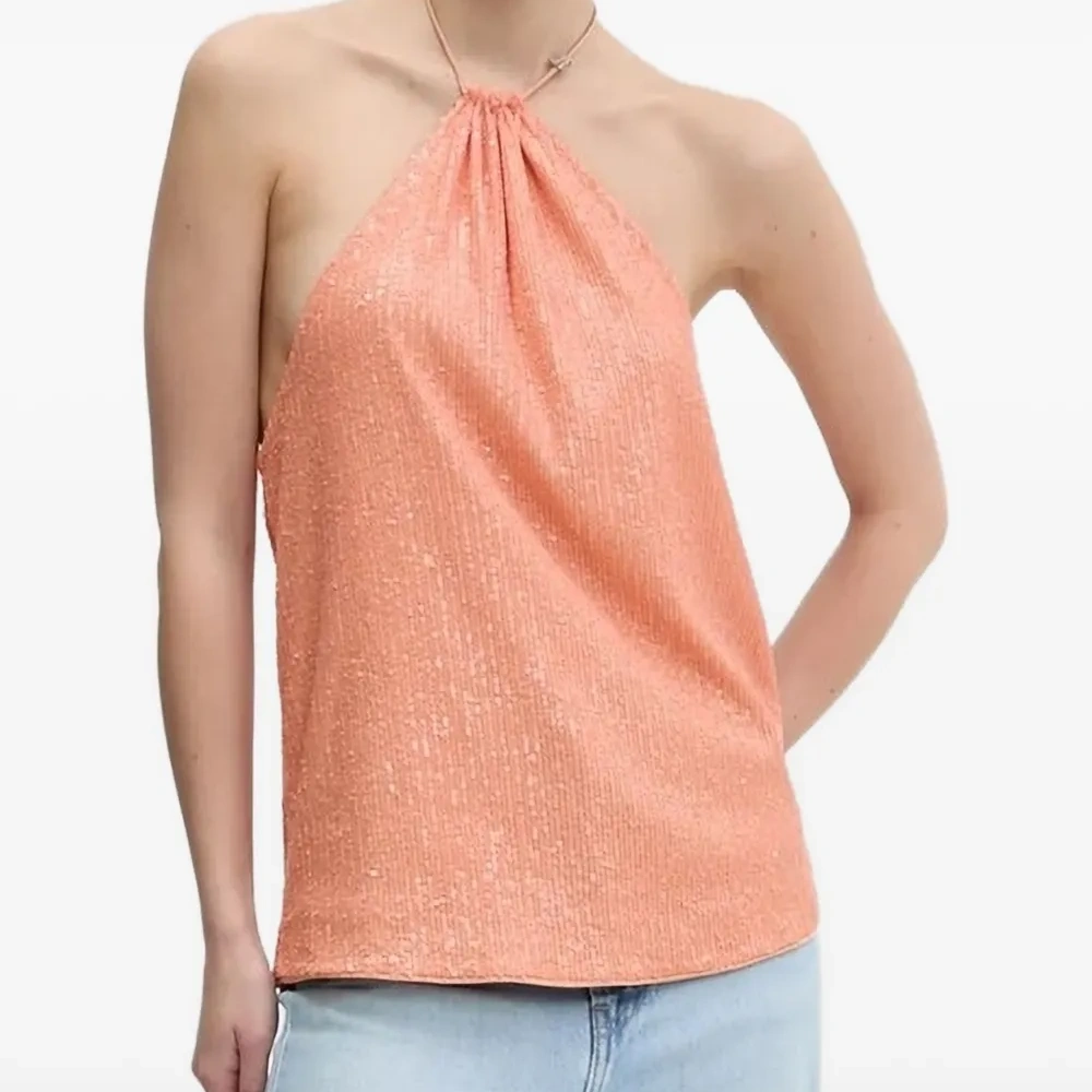 Топ с пайетками