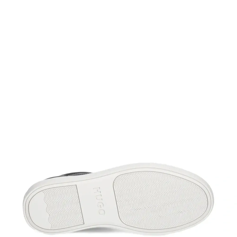 Кожаные кроссовки