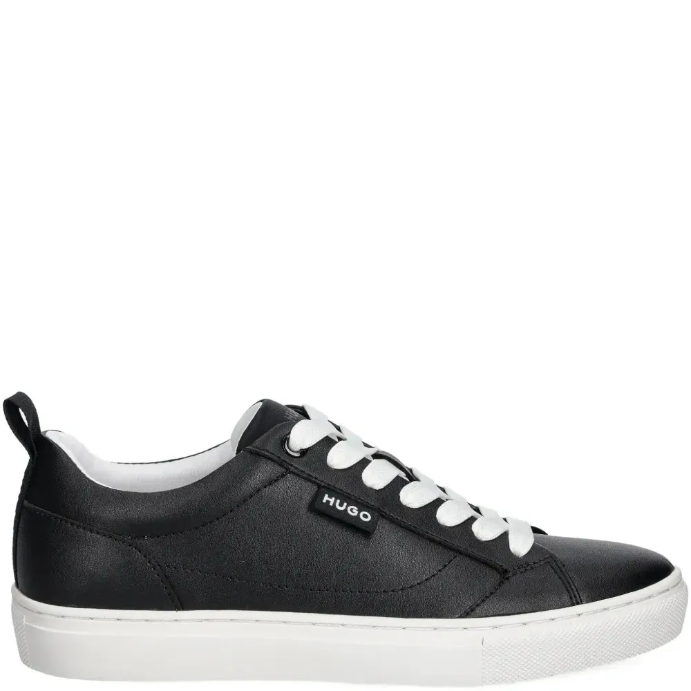 Кожаные кроссовки