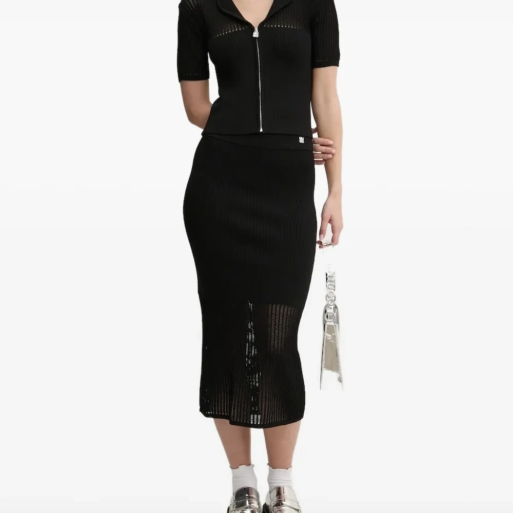 Топ в рубчик на молнии