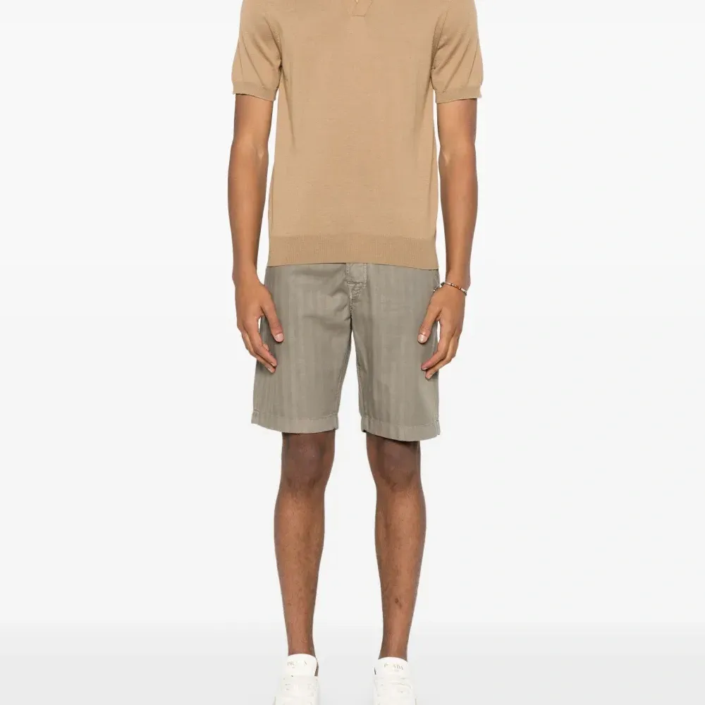 Трикотажная футболка