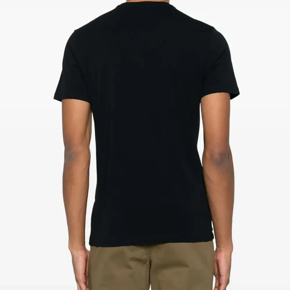 Футболка с круглым вырезом