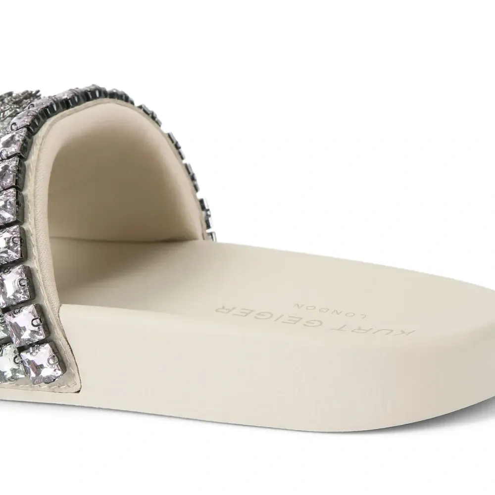 Шлепанцы Meena Шлепанцы Meena