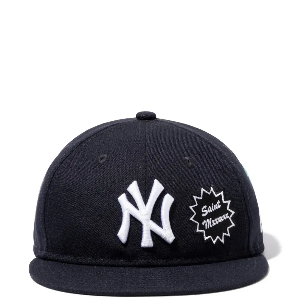 Кепка Yankees из коллаборации с MLB Кепка Yankees из коллаборации с MLB