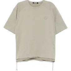 Футболка со шнуровкой