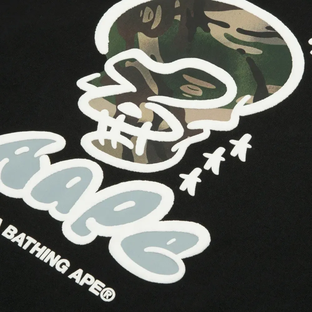 Футболка с логотипом