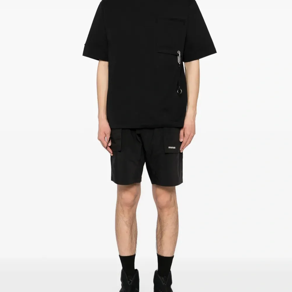 Футболка с карманом